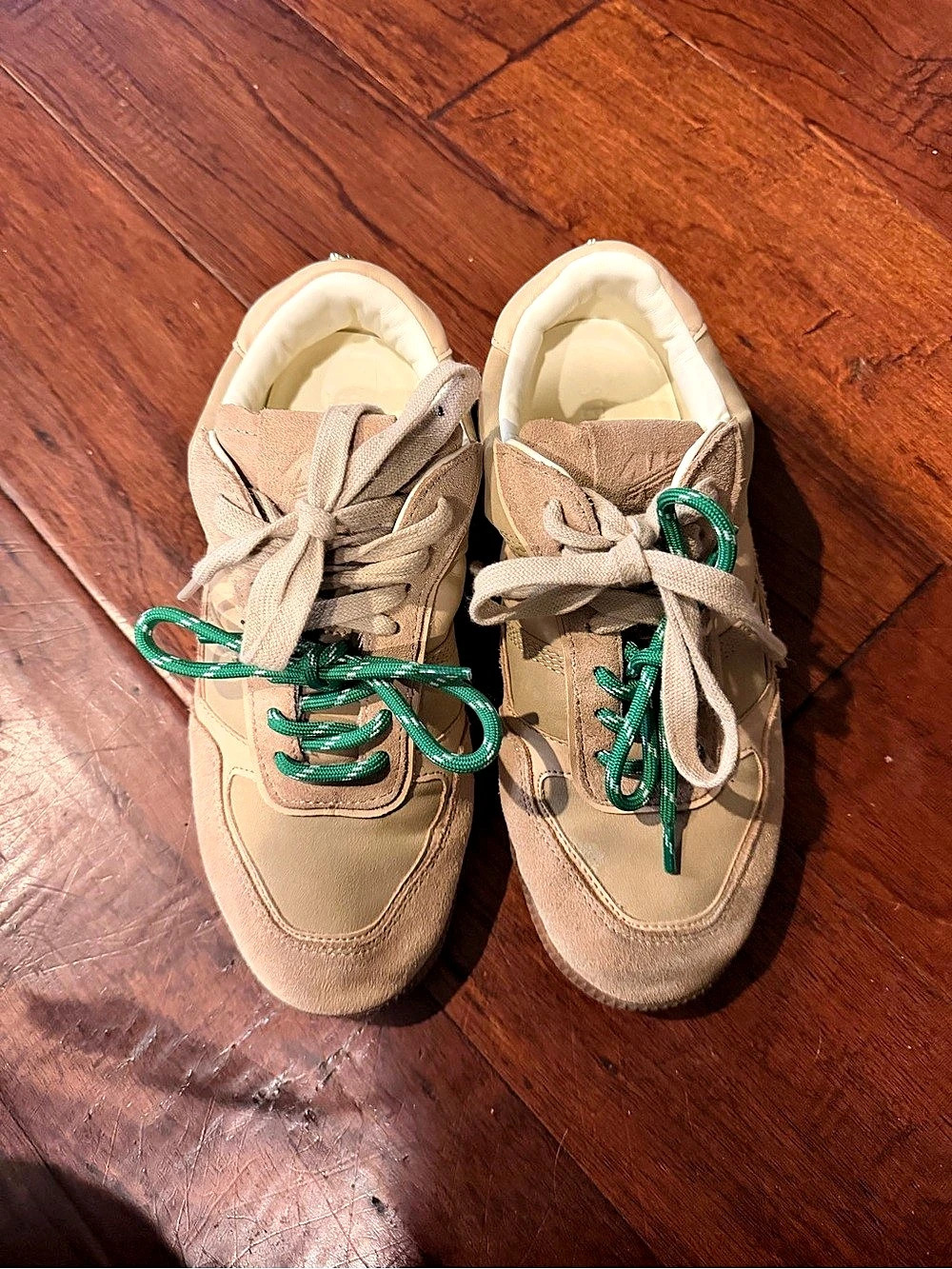 Steve Madden Sporty Tan & Green Sneakers US 7